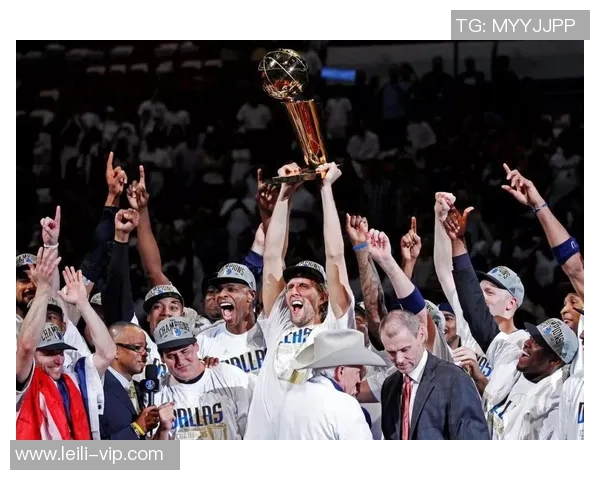 小牛队在夏季联赛中迎战太阳队展现年轻球员的潜力与激情 小牛队在夏季联赛中迎战太阳队展现年轻球员的潜力与激情